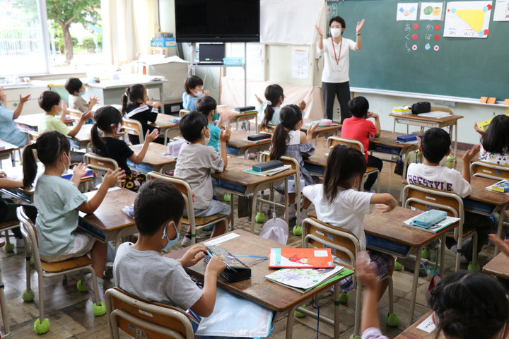 足利市立青葉小学校 6月17日 ねじれる音 拗音 の学習