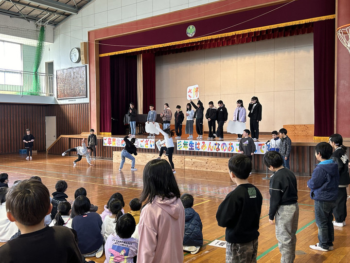 5d71e08807ba426e9d4e16c3ad001abf_2